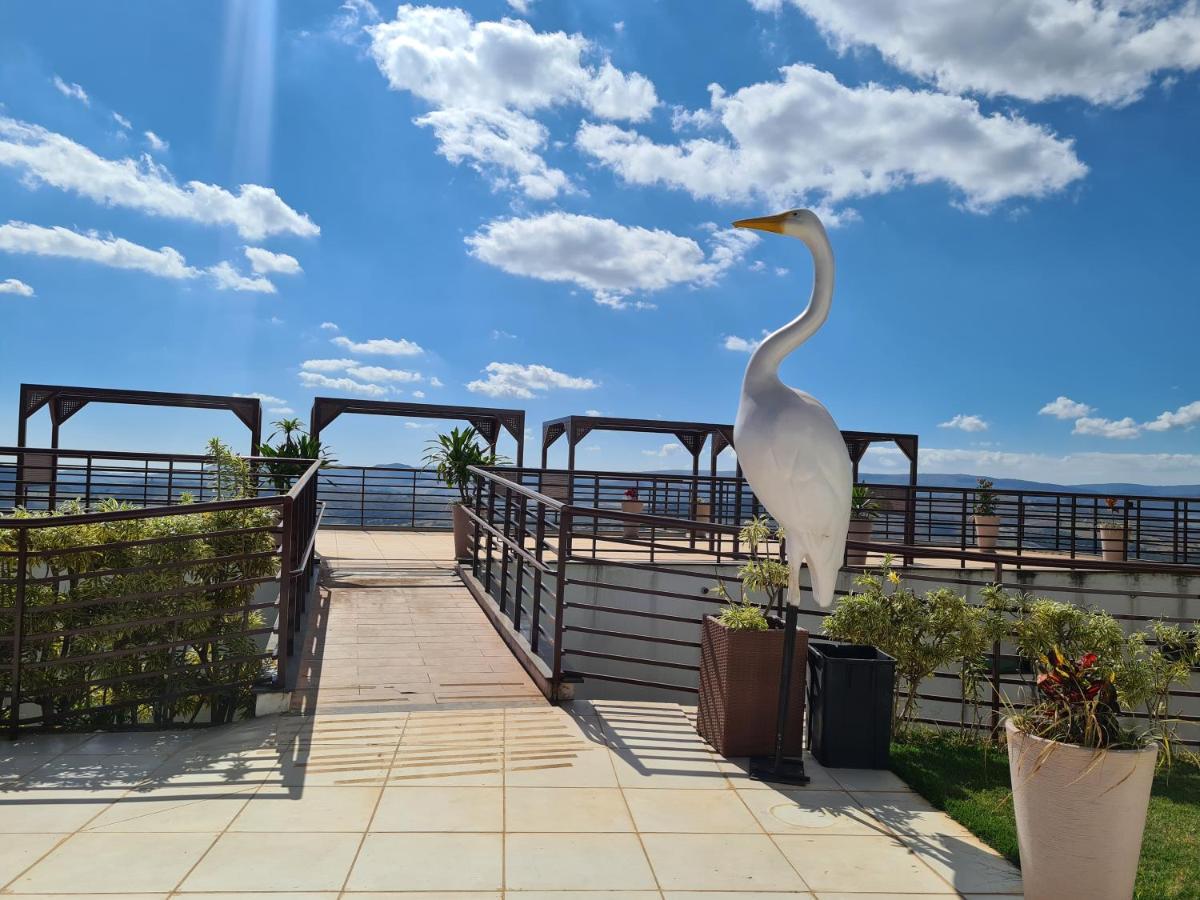 Escarpas Do Lago Vista Privilegiada Capitólio 外观 照片