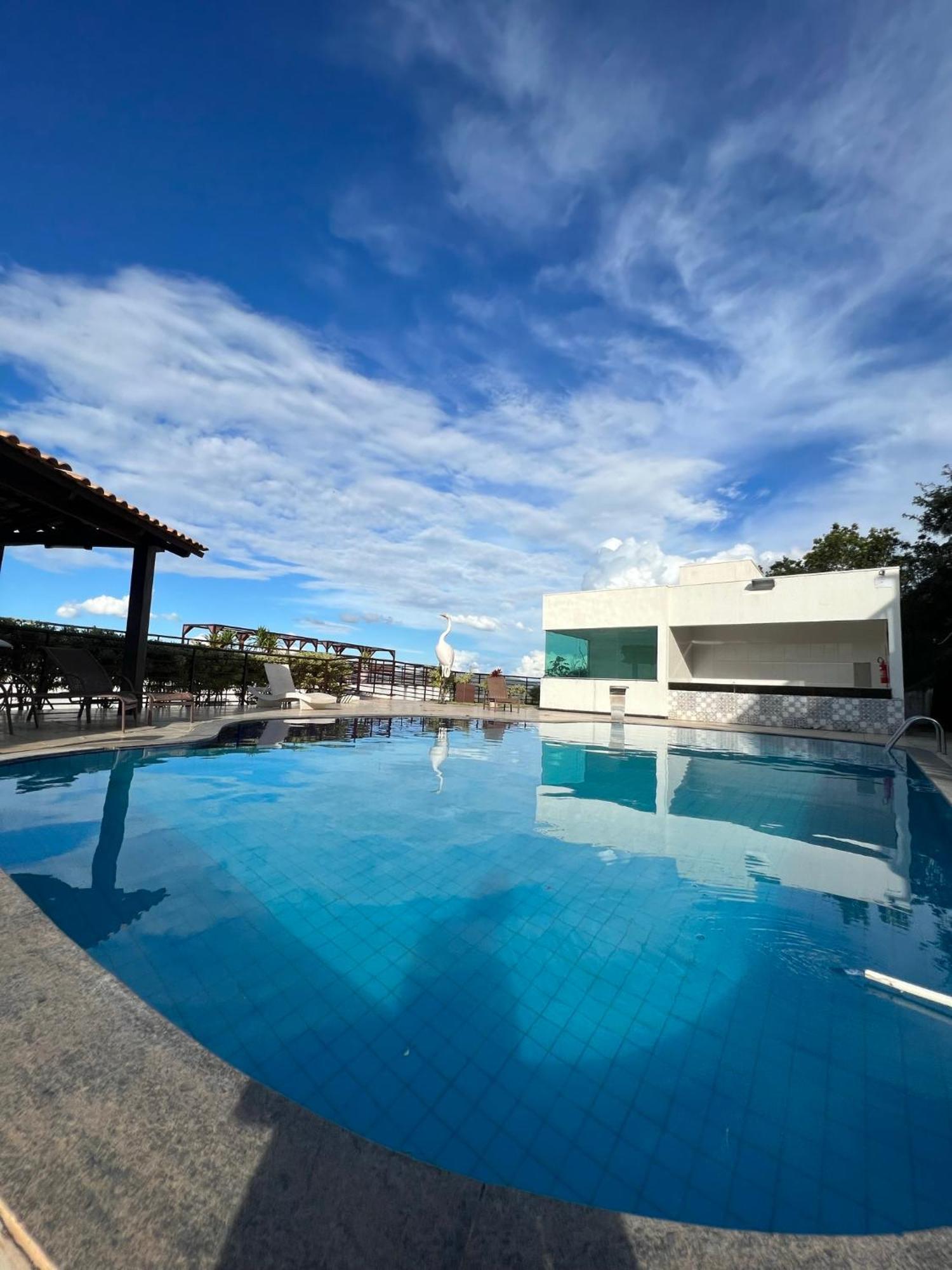 Escarpas Do Lago Vista Privilegiada Capitólio 外观 照片